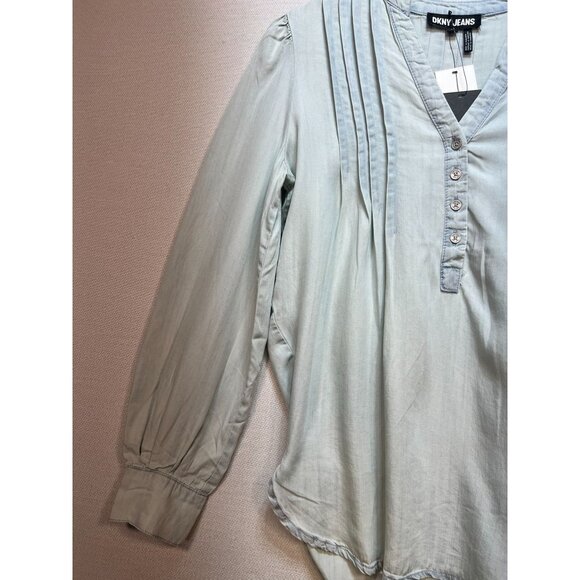 NWT DKNY Jeans Womens Blouse Small Light Washed Blue Denim Long Sleeve Pintuck - Picture 8 of 13